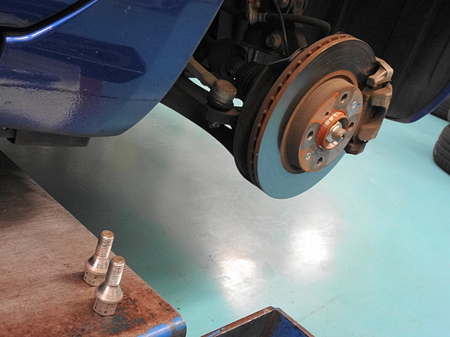 �i�b�g�ł͂Ȃ��āA�{���g