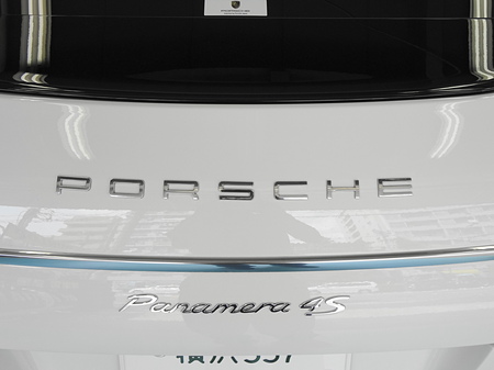 �����̃��S